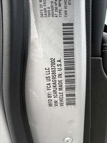 2025 Jeep Grand Cherokee L Laredo X 4x4