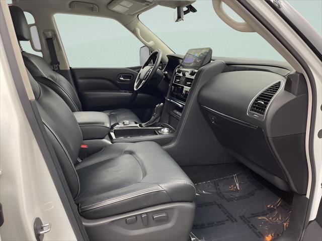 2024 INFINITI QX80 LUXE AWD