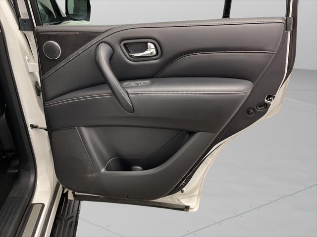 2024 INFINITI QX80 LUXE AWD