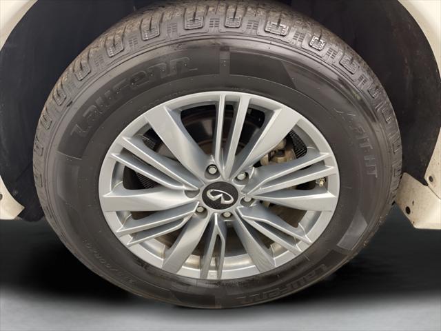 2024 INFINITI QX80 LUXE AWD