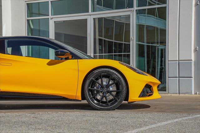 2026 Lotus Emira V6 SE