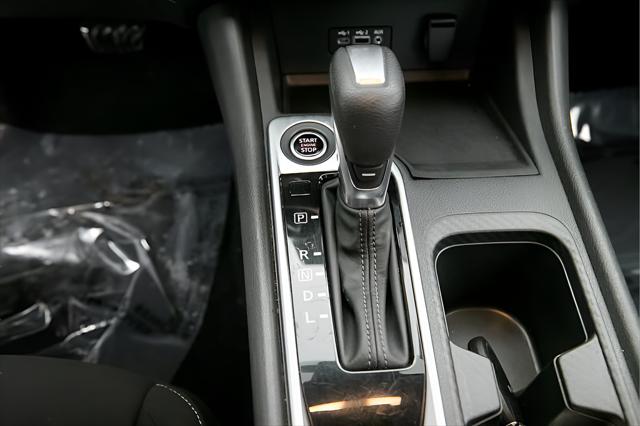 2023 Nissan Sentra SV Xtronic CVT