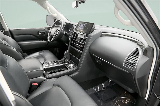 2024 INFINITI QX80 LUXE AWD