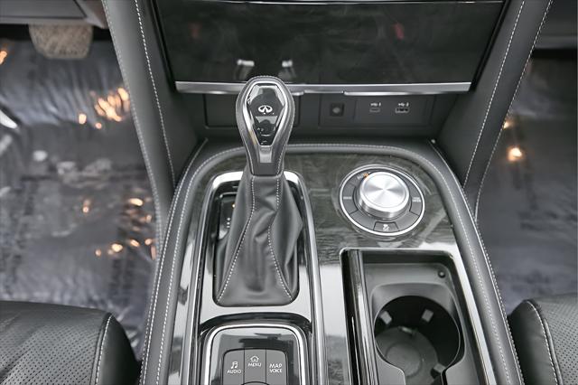 2024 INFINITI QX80 LUXE AWD