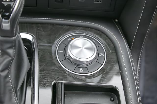 2024 INFINITI QX80 LUXE AWD