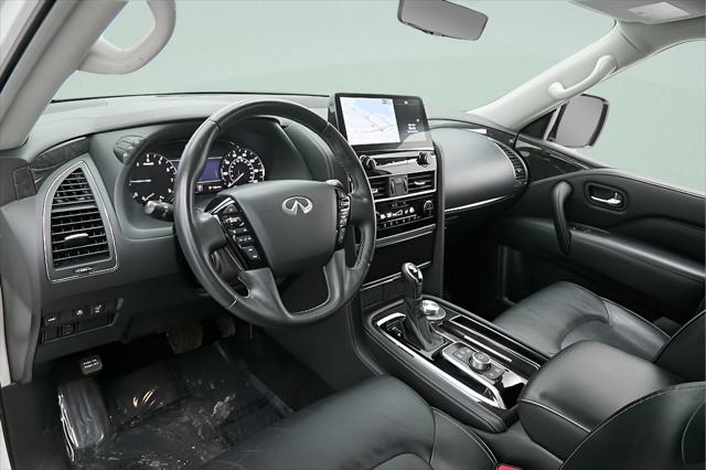2024 INFINITI QX80 LUXE AWD
