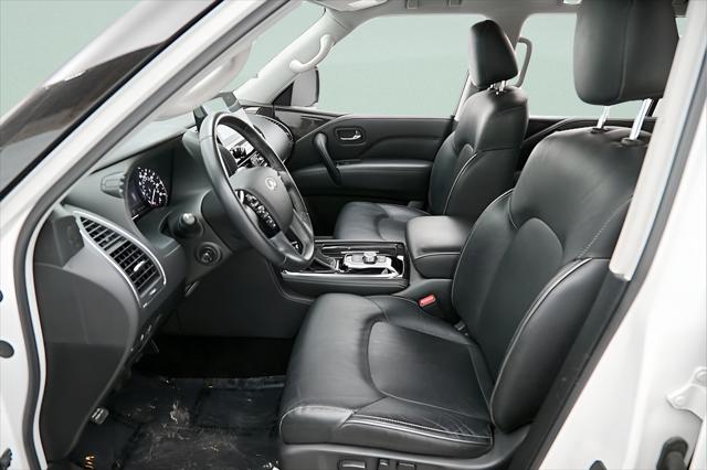2024 INFINITI QX80 LUXE AWD