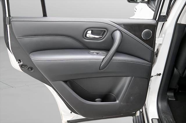 2024 INFINITI QX80 LUXE AWD