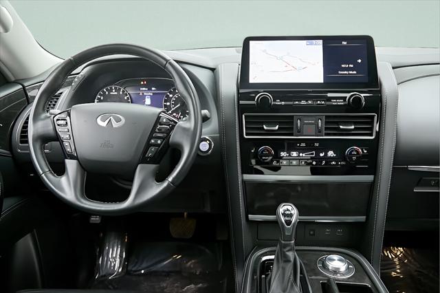 2024 INFINITI QX80 LUXE AWD