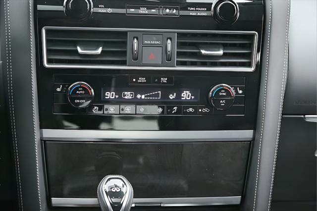 2024 INFINITI QX80 LUXE AWD