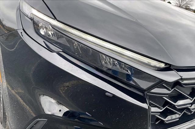 Used 2025 Honda CR-V Hybrid For Sale in Millington, TN