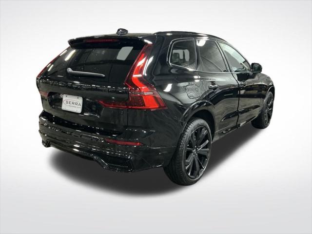 2026 Volvo XC60 B5 Ultra Black Edition
