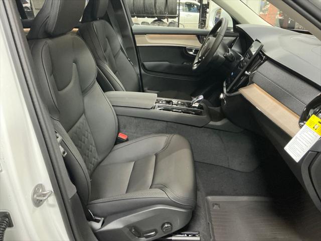 2026 Volvo XC90 Plus, B6 AWD Gas (mild hybrid), Gasoline, Bright, 7 Seats
