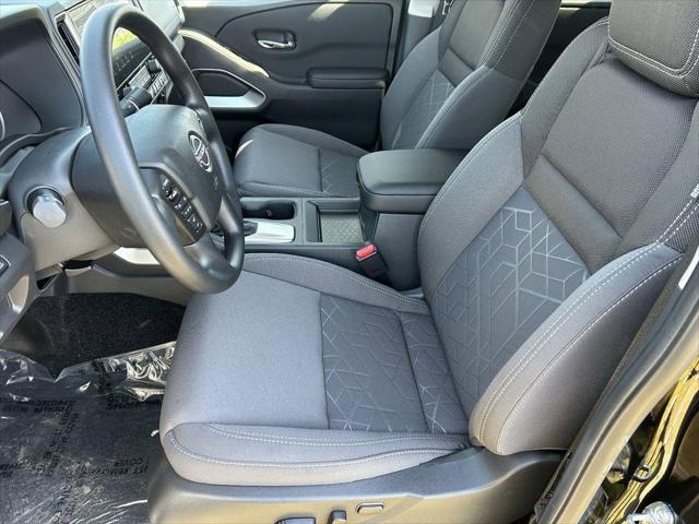 2026 Nissan Frontier Crew Cab SV 4x2