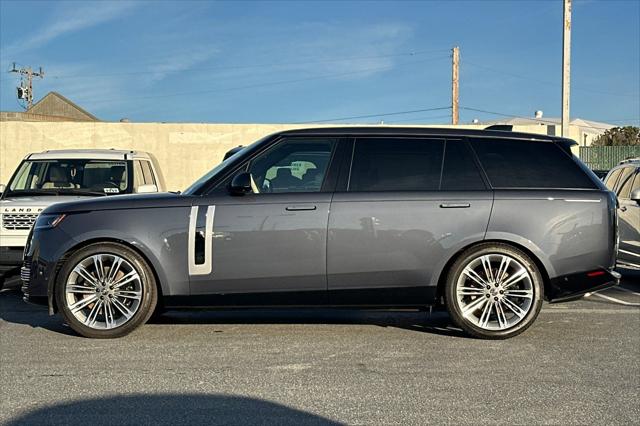 2025 Land Rover Range Rover P615 SV