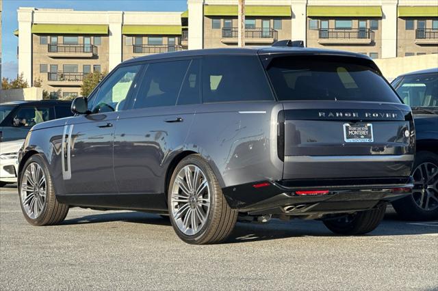 2025 Land Rover Range Rover P615 SV