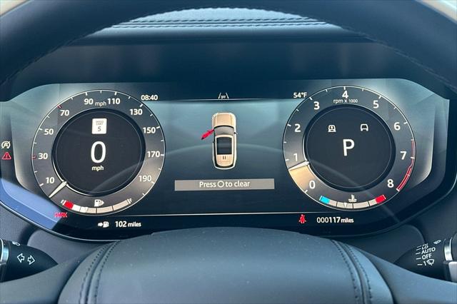 2025 Land Rover Range Rover P615 SV