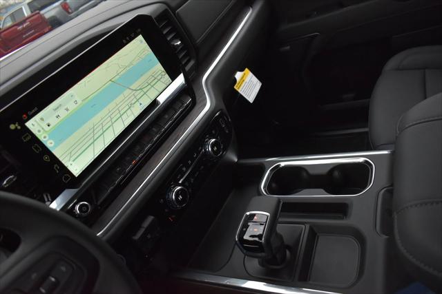 2026 GMC Sierra 1500 Crew Cab, Standard Bed, SLT, 4WD