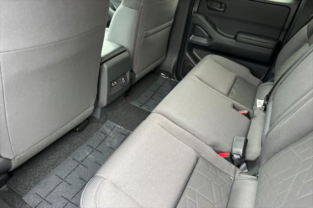 2026 Nissan Frontier Crew Cab SV 4x4