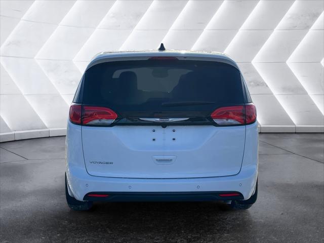 2026 Chrysler Voyager LX