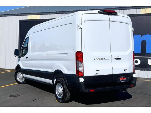 2026 Ford Transit Cargo Van Base