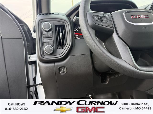 2026 GMC Sierra 1500 Crew Cab, Short Bed, Pro, 4WD