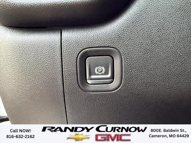 2026 GMC Sierra 1500 Crew Cab, Short Bed, Pro, 4WD
