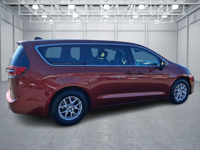 2023 Chrysler Pacifica Touring L 2023 Chrysler Pacifica Touring L