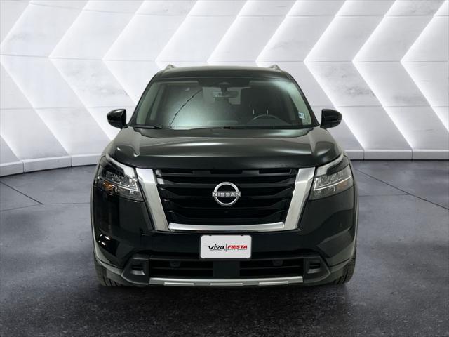 2024 Nissan Pathfinder SL FWD