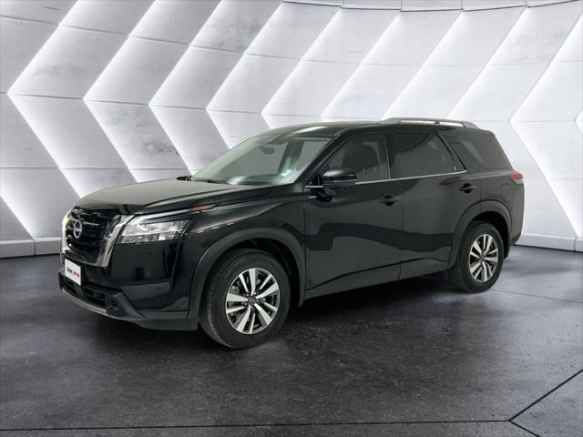 2024 Nissan Pathfinder SL FWD