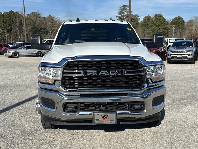 2024 RAM 3500 Chassis Tradesman/SLT/Laramie/Limited