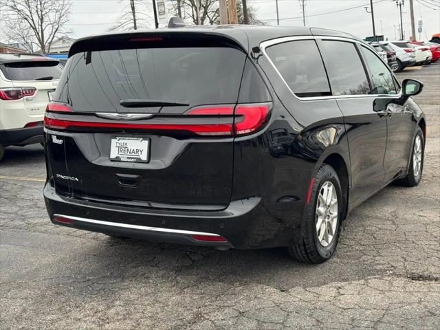 2025 Chrysler Pacifica Select 2025 Chrysler Pacifica Select