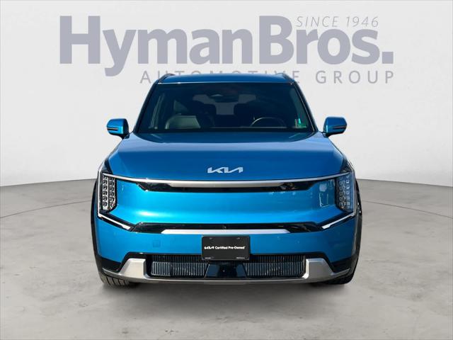 2024 Kia EV9 Land