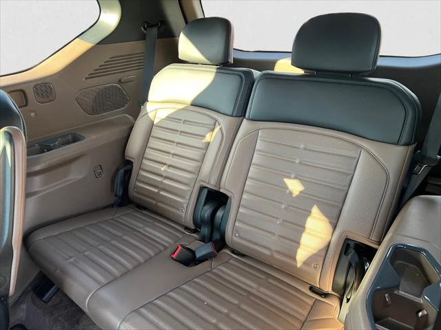 2024 Kia EV9 Land