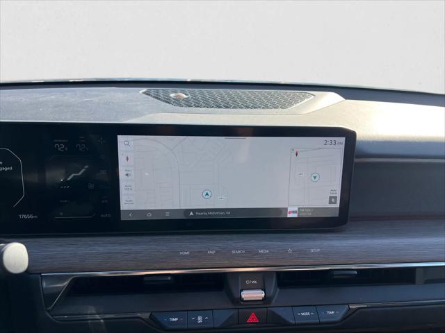 2024 Kia EV9 Land