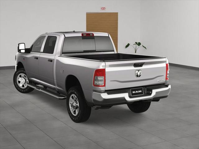 2024 RAM 3500 Tradesman Crew Cab 4x4 64 Box