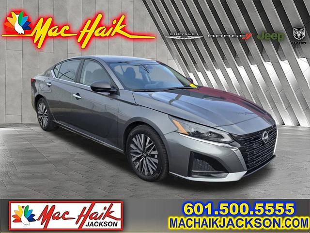 2024 Nissan Altima SV FWD