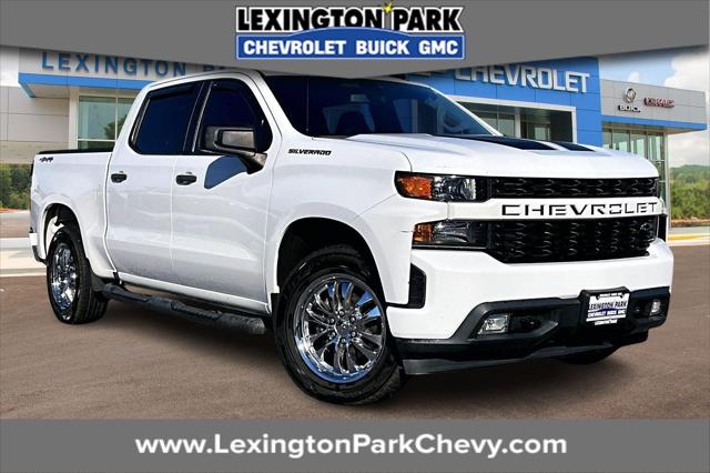 2021 Chevrolet Silverado 1500 4WD Crew Cab Short Bed Custom 2021 Chevrolet Silverado 1500 4WD Crew Cab Short Bed Custom