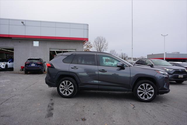 2022 Toyota RAV4 XLE Premium 2022 Toyota RAV4 XLE Premium