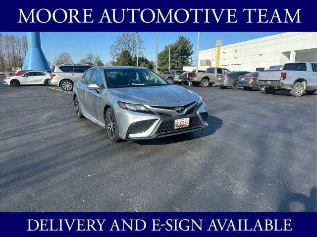2023 Toyota Camry SE
