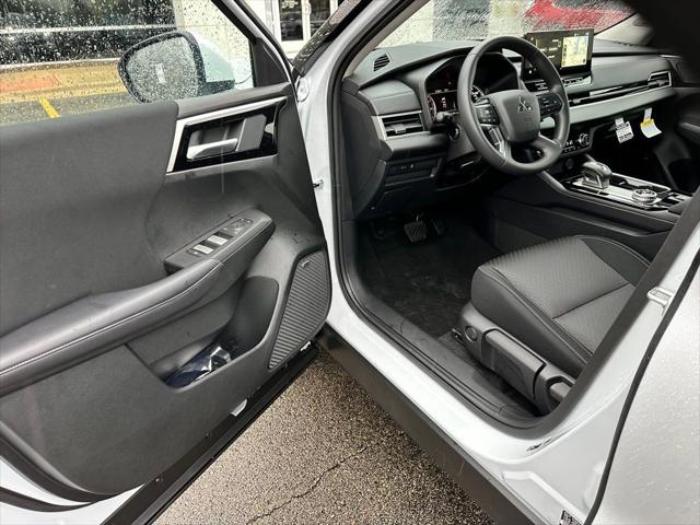 2026 Mitsubishi Outlander ES 1.5T S-AWC