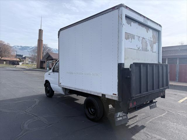 1996 Ford Econoline 138"" WB SRW