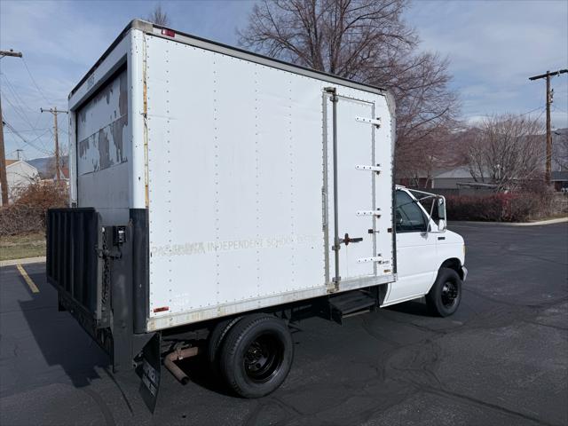 1996 Ford Econoline 138"" WB SRW