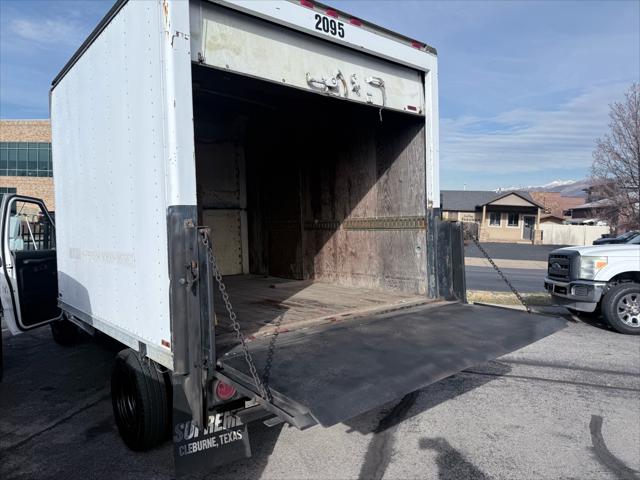1996 Ford Econoline 138"" WB SRW