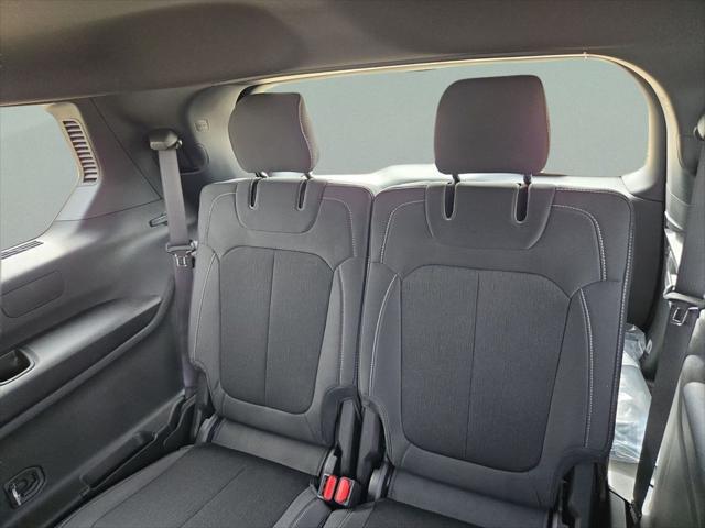 2025 Jeep Grand Cherokee L Laredo 4x2