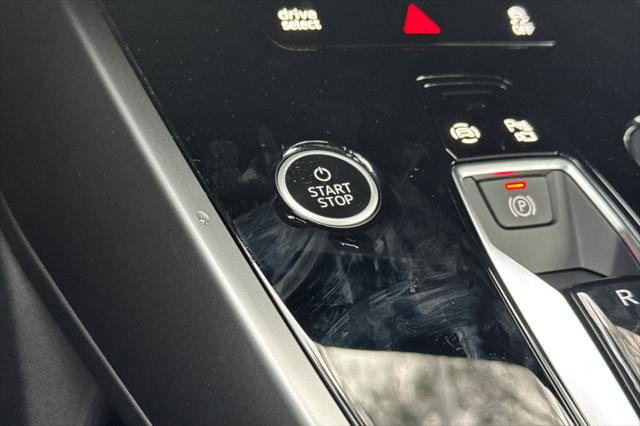 2026 Audi e-tron Premium 55 quattro