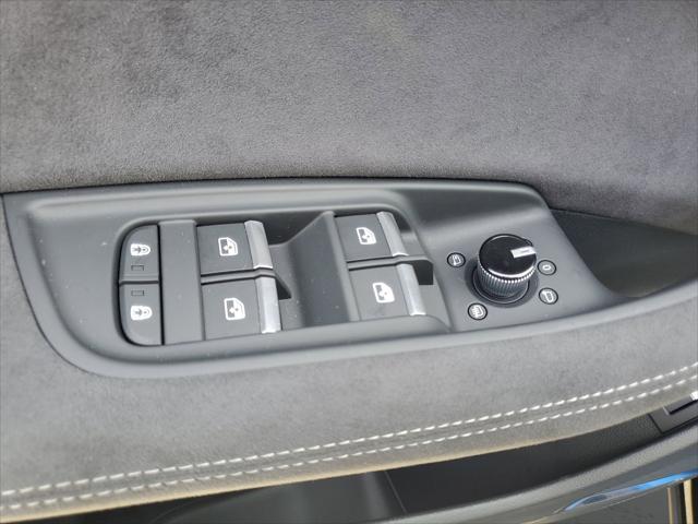 2026 Audi RS Q8 performance quattro tiptronic