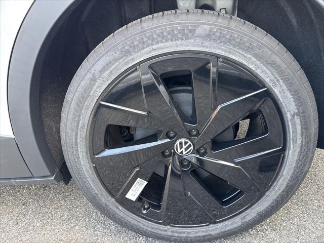 2025 Volkswagen ID.4 Pro S Plus