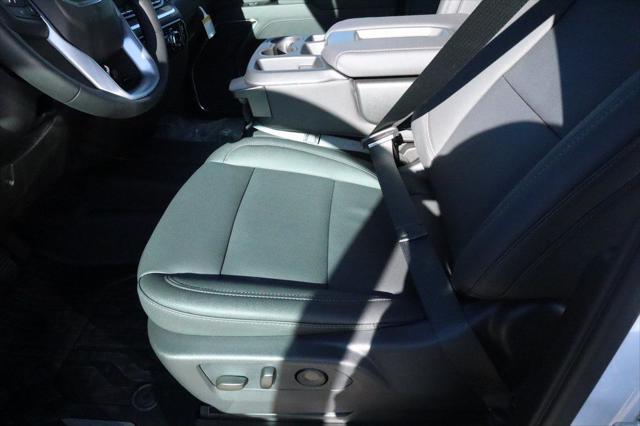 2026 GMC Sierra 2500HD Crew Cab, Standard Bed, SLT, 4WD