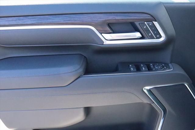 2026 GMC Sierra 2500HD Crew Cab, Standard Bed, SLT, 4WD